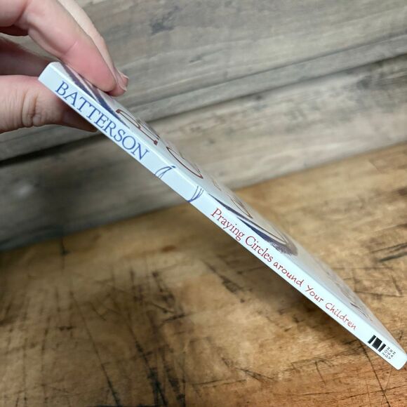 Praying Circles Around Your Children by Mark Batterson Christian Paperback Book - Picture 2 of 7